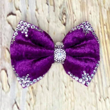 Load image into Gallery viewer, Velvet bowties