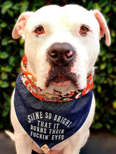 Load image into Gallery viewer, Deuce is wearing size large
