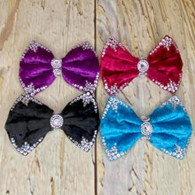 Load image into Gallery viewer, Velvet bowties
